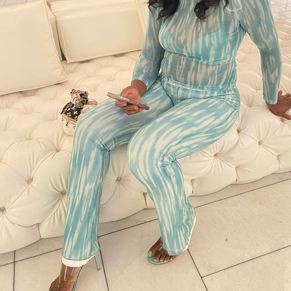 Two piece Hilary super down set - Picture 5 of 5